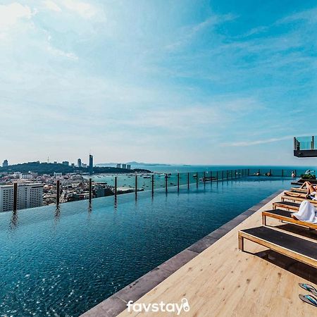 Favstay - The Base Central Pattaya Esterno foto