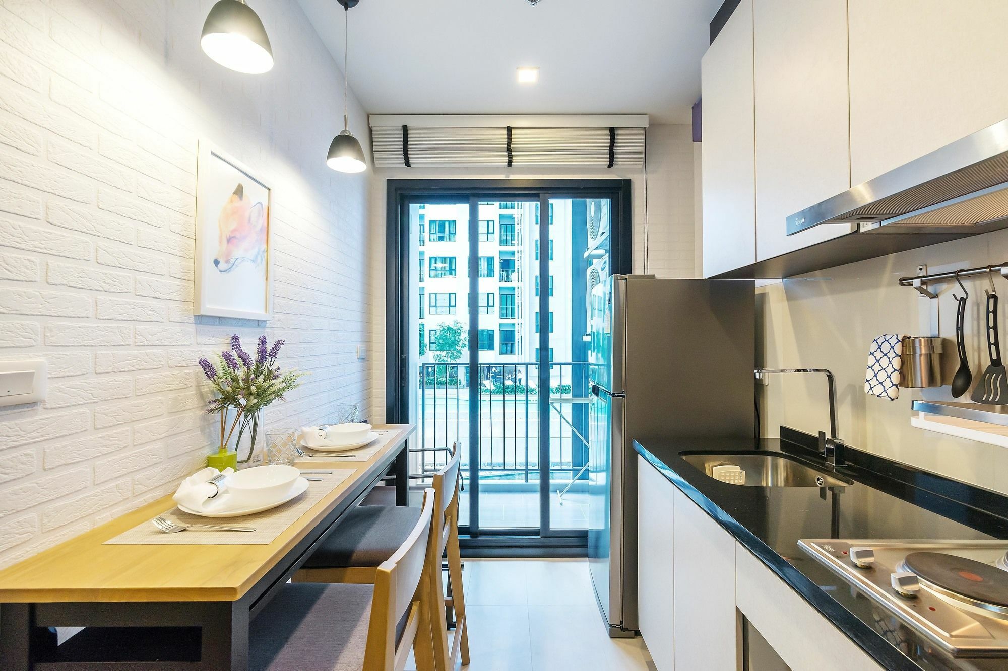Favstay - The Base Central Pattaya Esterno foto