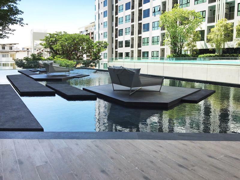 Favstay - The Base Central Pattaya Esterno foto
