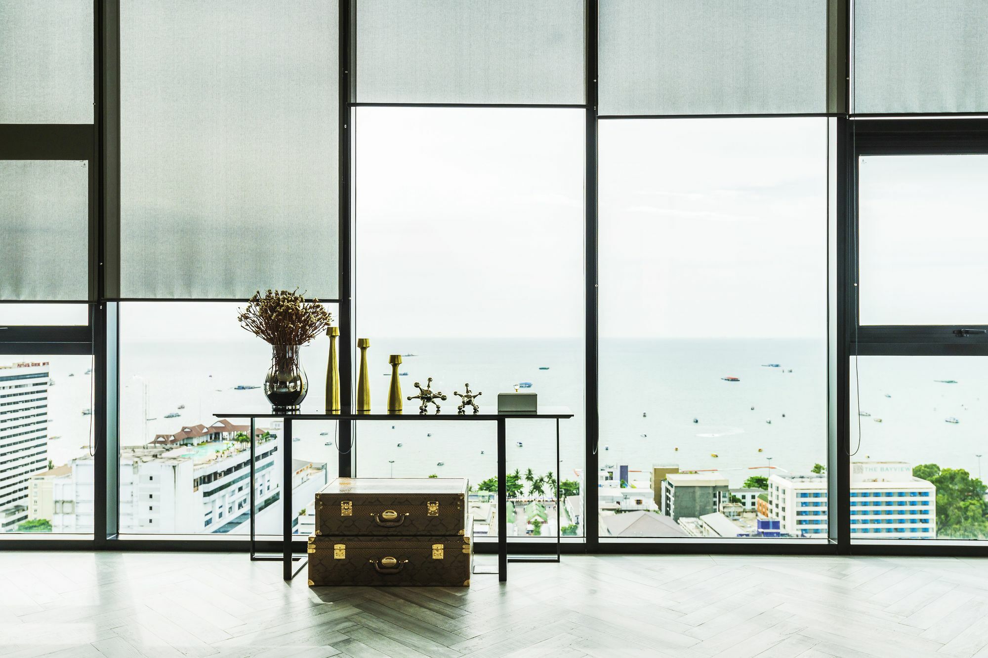 Favstay - The Base Central Pattaya Esterno foto